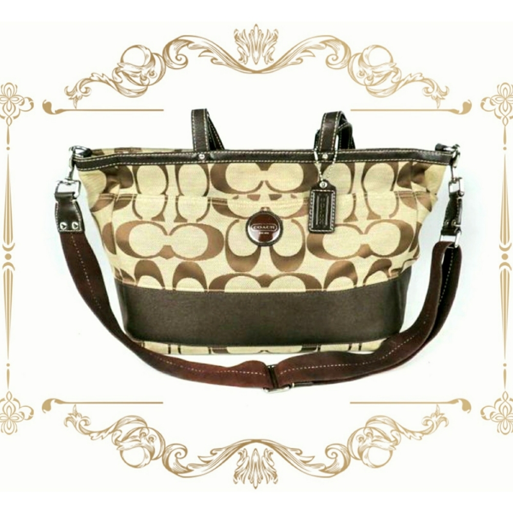 ＊𝐍𝐄𝐖＊• COACH •Signature\Print ·Diaper\Baby -Bag